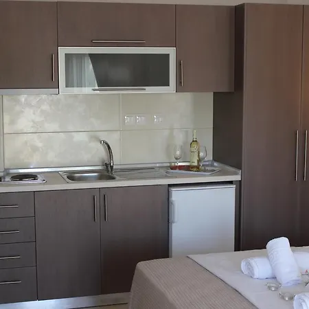 Easy Life Apartment