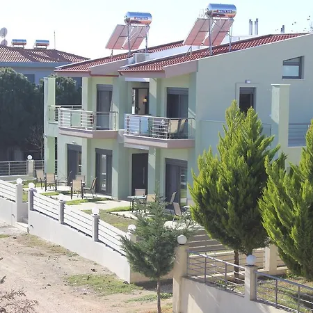 Easy Life Apartment *